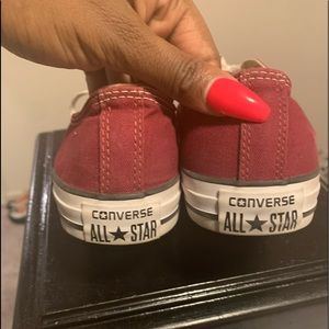 ‼️‼️Authentic Converse 👟 Burgundy